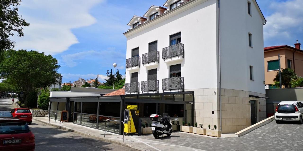 Azur Bed & Breakfast Novi Vinodolski Exterior photo