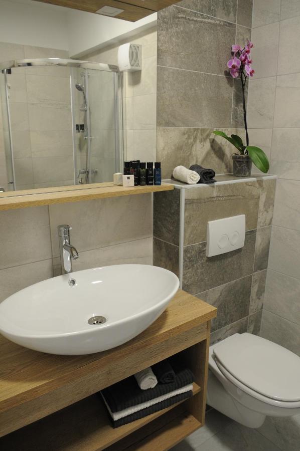 Azur Bed & Breakfast Novi Vinodolski Exterior photo